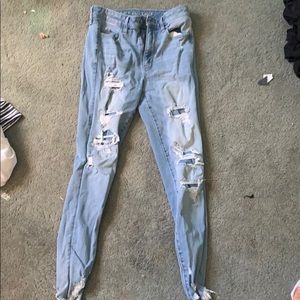 American Eagle Ripped jeans
